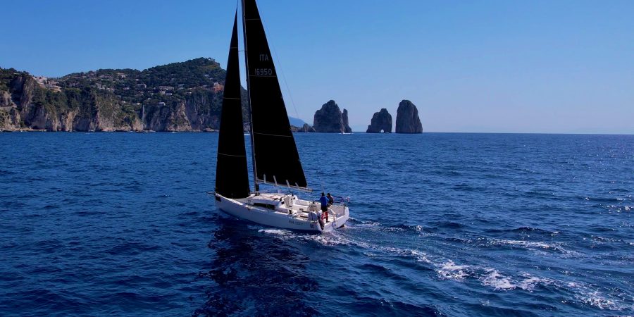 RAN 630, Lunatika prima ai Faraglioni di Capri si aggiudica il Trofeo Terra delle Sirene
